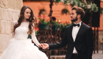 vina-femeilor-ca-nu-au-ramas-domni-printre-barbati