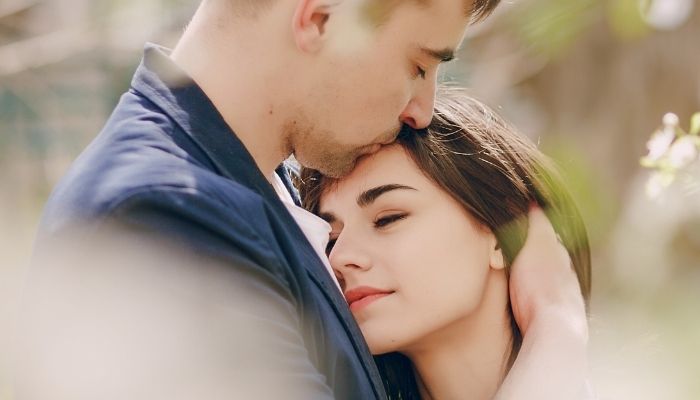 esti-importanta-pentru-el-dar-nu-te-iubeste